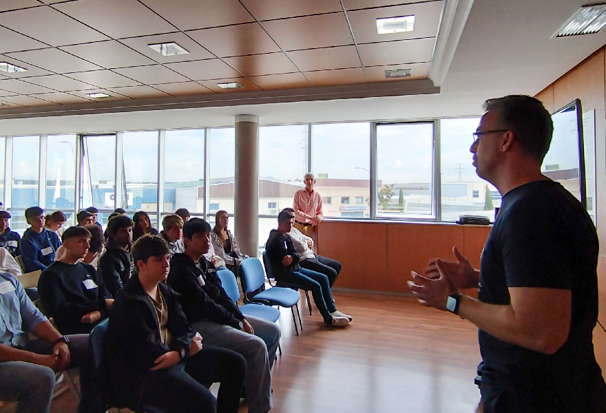 Inspiring young people through entrepreneurial experience